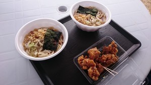 嵐山ラベンダー園で昼食